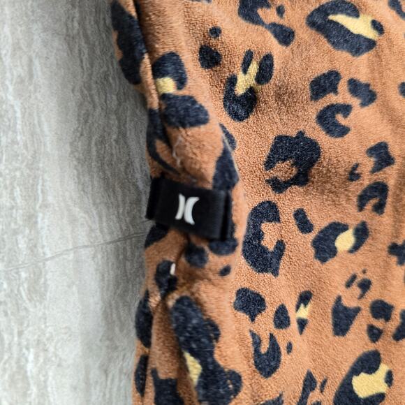 Hurley Womens Leopard Easy Rolled Cuff Pants size Medium - Picture 4 of 7